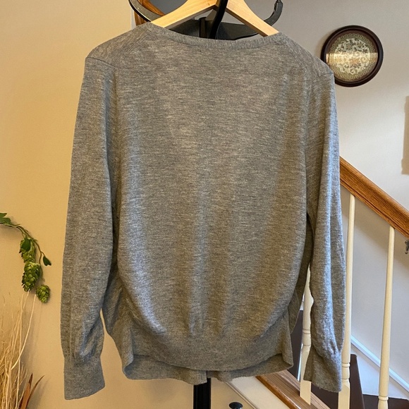 Vince 100% cashmere Ruched Button Front Cardigan Size Medium - Picture 3 of 15